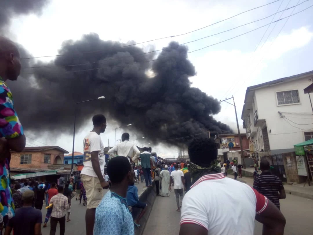 Another Fire Breaks As NNPC College Road burns